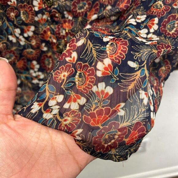 Dress Barn Women's Shimmer Floral Button Up Multicolor Long Sleeve Top 2X - Picture 9 of 15